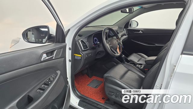 Hyundai Tucson Gasoline 1.6 turbo 2WD Premium 2019 — фото 10