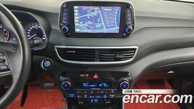Hyundai Tucson Gasoline 1.6 turbo 2WD Premium 2019 — фото 12