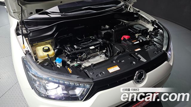 KG Mobility (SsangYong) Tivoli Armor Gear Edition 2WD 2018 — фото 6
