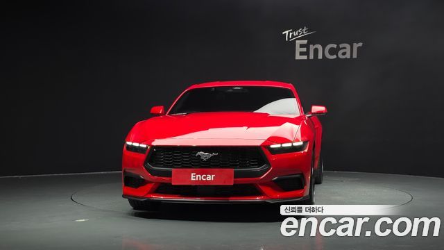 Ford Mustang (VII) 2.3 EcoBoost Premium Coupe 2025 — фото 3