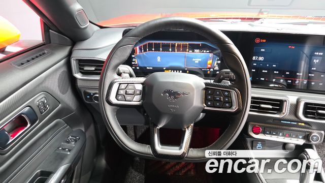 Ford Mustang (VII) 2.3 EcoBoost Premium Coupe 2025 — фото 17