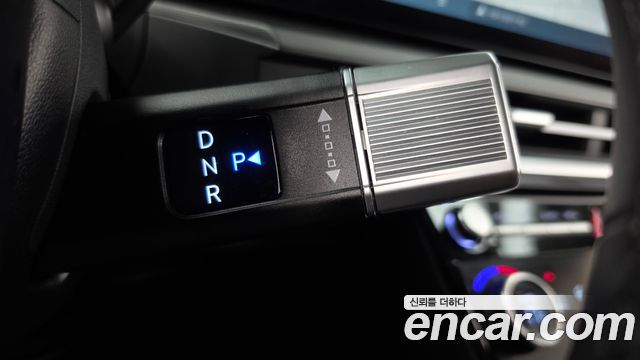 Hyundai Santa Fe (MX5) Gasoline 2.5T 2WD Prestige 2024 — фото 9