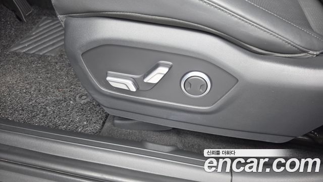 Hyundai Santa Fe (MX5) Gasoline 2.5T 2WD Prestige 2024 — фото 37