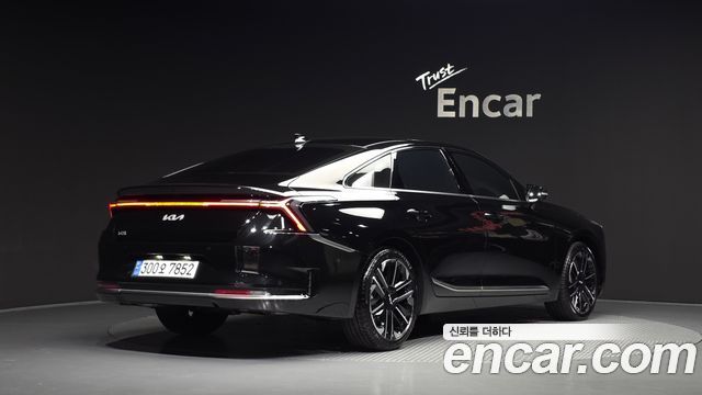 Kia K8 2.5 Gasoline 2WD Signature 2025 — фото 2