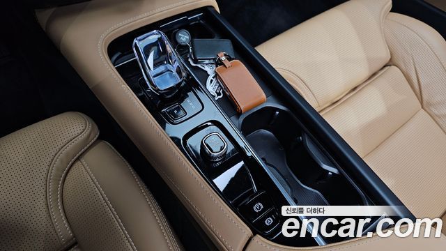Volvo S90 B6 AWD Ultimate Bright 2024 — фото 9