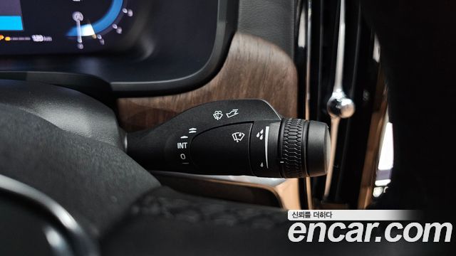 Volvo S90 B6 AWD Ultimate Bright 2024 — фото 34