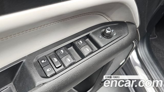 Jeep Compass (II) 2.4 Limitied AWD 2022 — фото 30