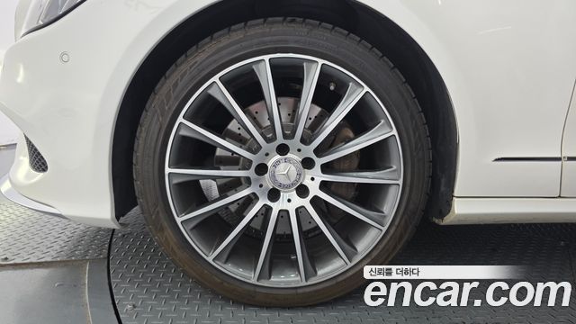 Mercedes-Benz CLS-Class (W218) CLS350 d 4MATIC 2016 — фото 5