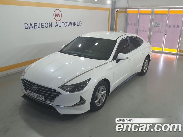 Hyundai Sonata (DN8) 2.0 LPG(rental car) Smart