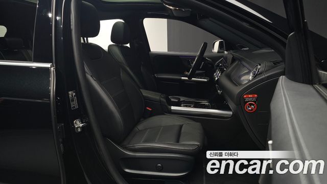 Mercedes-Benz EQA (H243) EQA250 AMG Line 2023 — фото 10