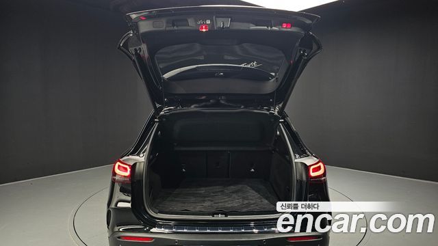 Mercedes-Benz EQA (H243) EQA250 AMG Line 2023 — фото 29