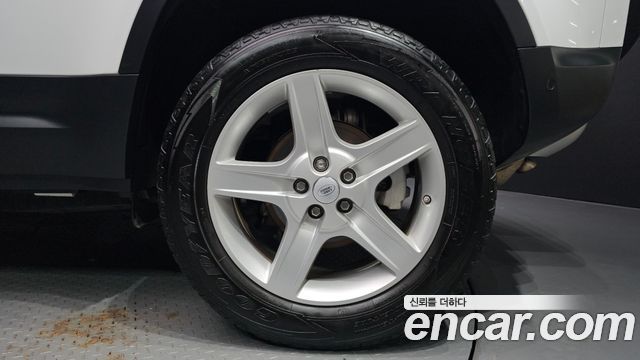 Land Rover Defender (L663) 110 D240 SE 2020 — фото 27