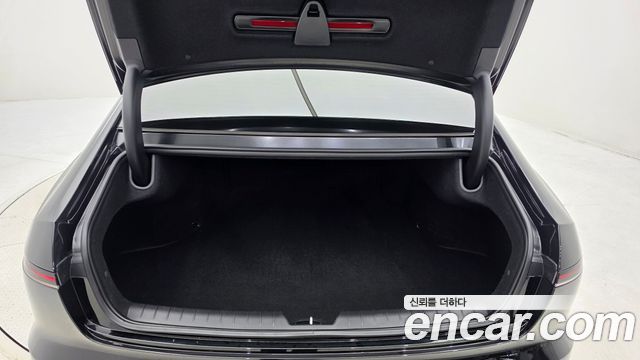 Hyundai Grandeur (GN7) 3.5 Gasoline 2WD Exclusive 2023 — фото 20