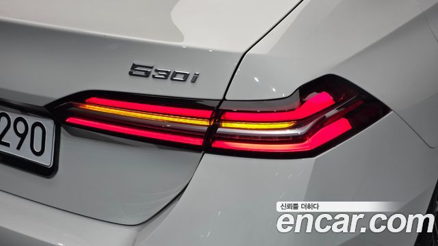 BMW 5 Series (G60) 530i xDrive M Sport 2025 — фото 23