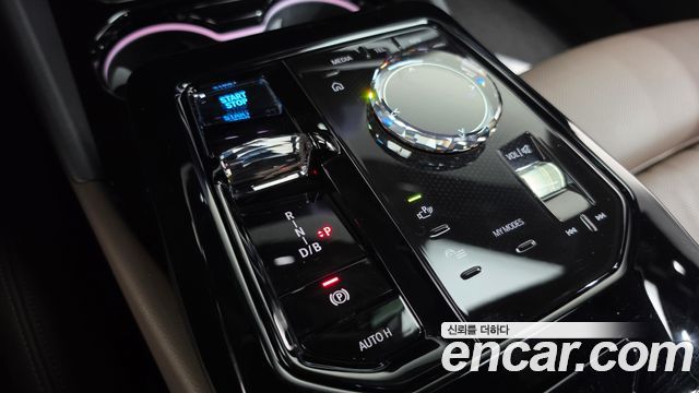 BMW i5 (G60) eDrive 40 M Sport 2024 — фото 9