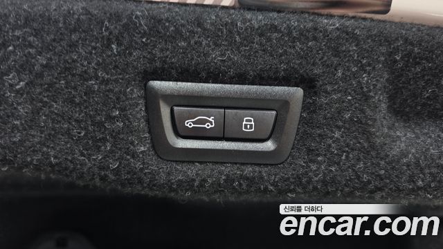 BMW i5 (G60) eDrive 40 M Sport 2024 — фото 18