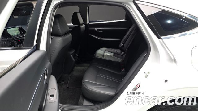 Hyundai Sonata (DN8) 2.0 LPG(rental car) Style 2020 — фото 12