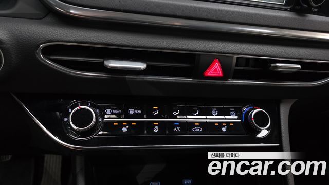 Hyundai Sonata (DN8) 2.0 LPG(rental car) Style 2020 — фото 17