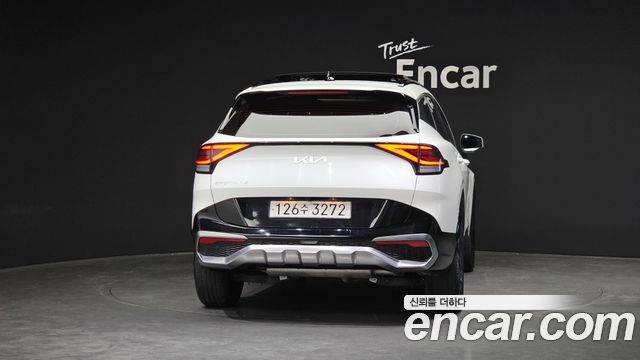 Kia Sportage (V) Gasoline 1.6 Turbo 2WD Prestige 2022 — фото 4