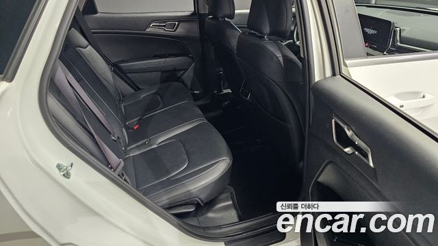 Kia Sportage (V) Gasoline 1.6 Turbo 2WD Prestige 2022 — фото 11