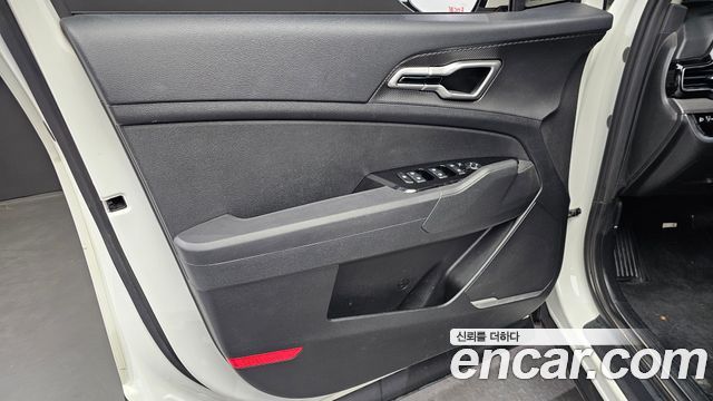 Kia Sportage (V) Gasoline 1.6 Turbo 2WD Prestige 2022 — фото 24