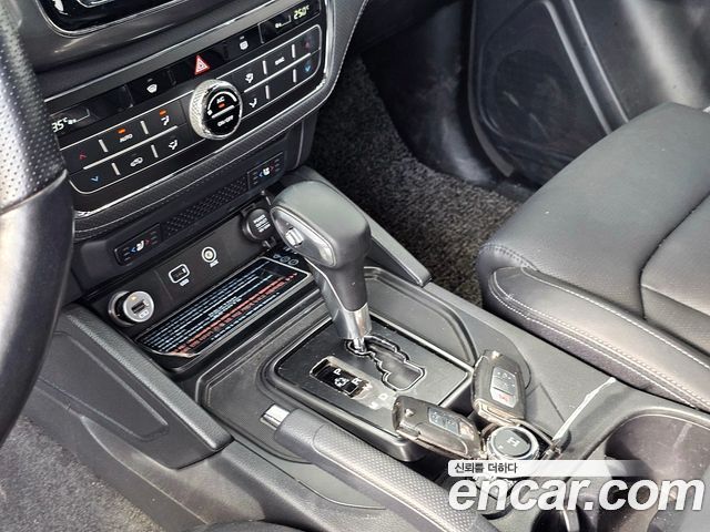 KG Mobility (SsangYong) Rexton Sports Khan Diesel 2.2 4WD Prestige 2021 — фото 21