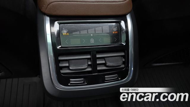 Volvo V60 Cross Country (II) B5 Pro AWD 2021 — фото 34