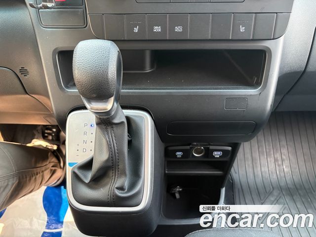Hyundai Staria Cargo 3-Seater Smart 2025 — фото 15
