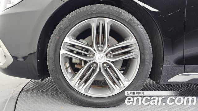 Hyundai Grandeur (IG) 3.0 Premium 2019 — фото 5