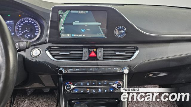 Hyundai Grandeur (IG) 3.0 Premium 2019 — фото 17