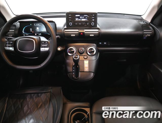 Hyundai Casper Turbo The Essential Light 2024 — фото 23