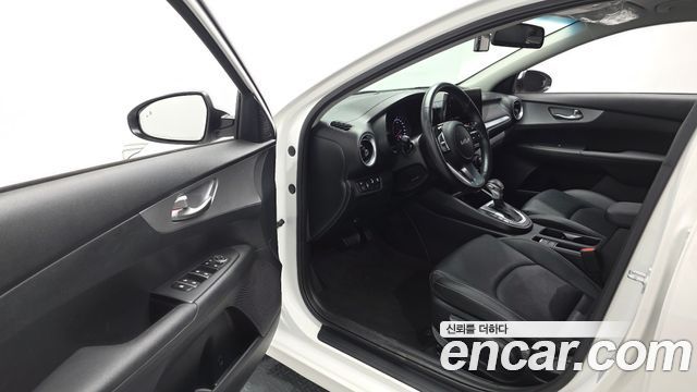 Kia K3 (II) 1.6 Prestige 2022 — фото 10