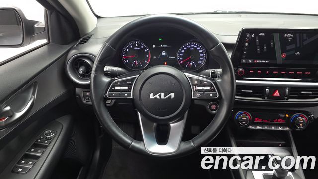Kia K3 (II) 1.6 Prestige 2022 — фото 13