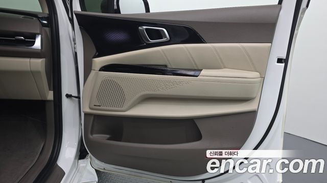 Kia Carnival (IV) Diesel 7-Seater Hi-Limousine Signature 2023 — фото 24