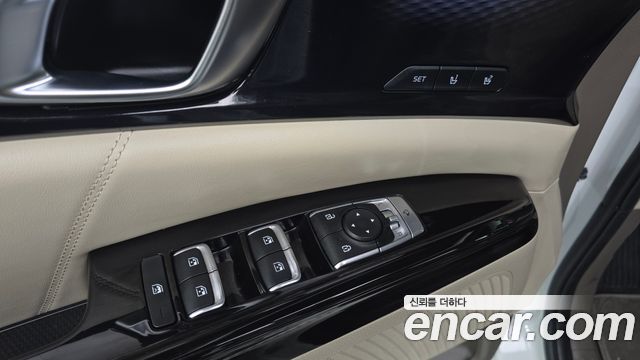 Kia Carnival (IV) Diesel 7-Seater Hi-Limousine Signature 2023 — фото 35
