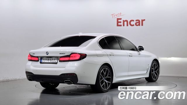 BMW 5 Series (G30) 530i xDrive M Sport Package 2022 — фото 2
