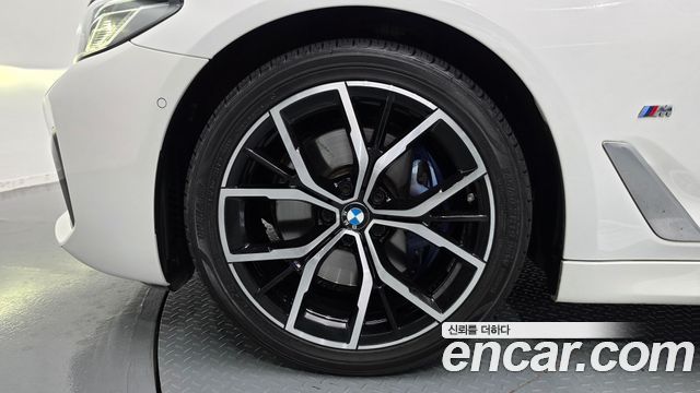 BMW 5 Series (G30) 530i xDrive M Sport Package 2022 — фото 5