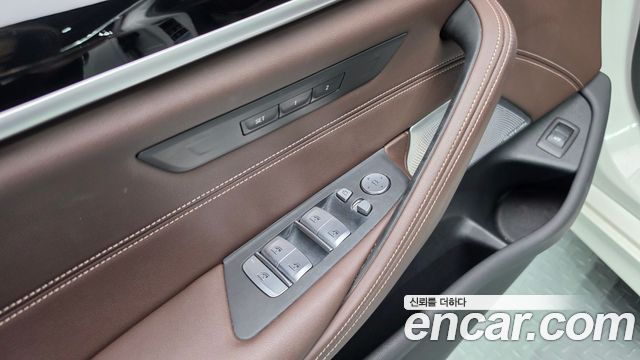 BMW 5 Series (G30) 530i xDrive M Sport Package 2022 — фото 19