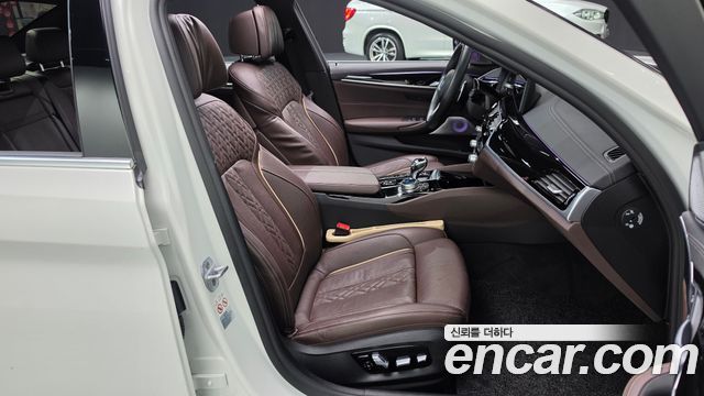 BMW 5 Series (G30) 530i xDrive M Sport Package 2022 — фото 26