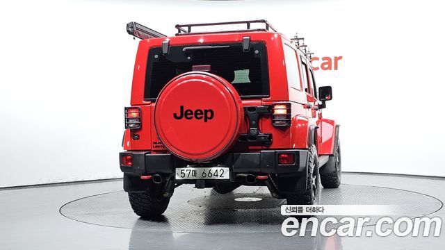 Jeep Wrangler (JK) 3.6 Sahara 4Door 2017 — фото 4