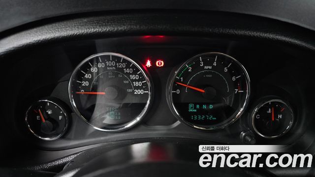 Jeep Wrangler (JK) 3.6 Sahara 4Door 2017 — фото 8