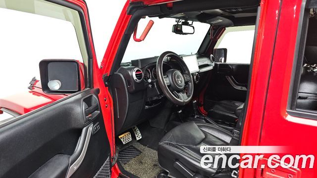 Jeep Wrangler (JK) 3.6 Sahara 4Door 2017 — фото 10