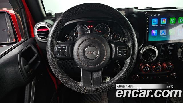 Jeep Wrangler (JK) 3.6 Sahara 4Door 2017 — фото 12