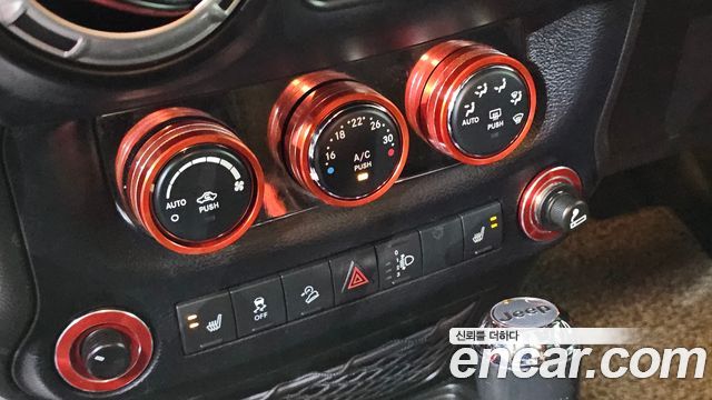Jeep Wrangler (JK) 3.6 Sahara 4Door 2017 — фото 14