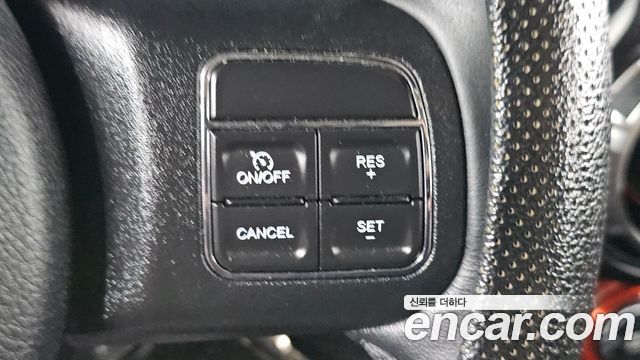 Jeep Wrangler (JK) 3.6 Sahara 4Door 2017 — фото 17