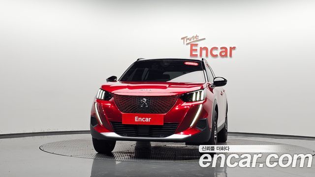 Peugeot e-2008 (II) EV GT 2023 — фото 3