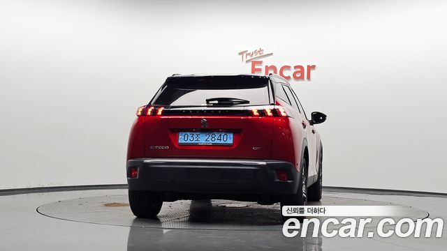 Peugeot e-2008 (II) EV GT 2023 — фото 4