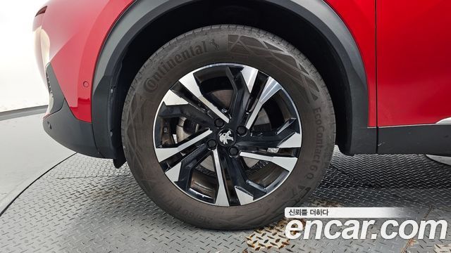 Peugeot e-2008 (II) EV GT 2023 — фото 5
