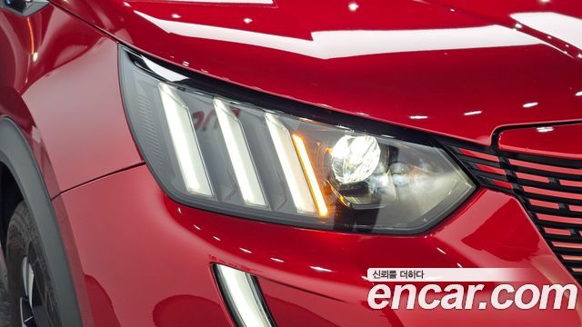 Peugeot e-2008 (II) EV GT 2023 — фото 22