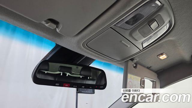 Kia Niro Plus Air 2023 — фото 17